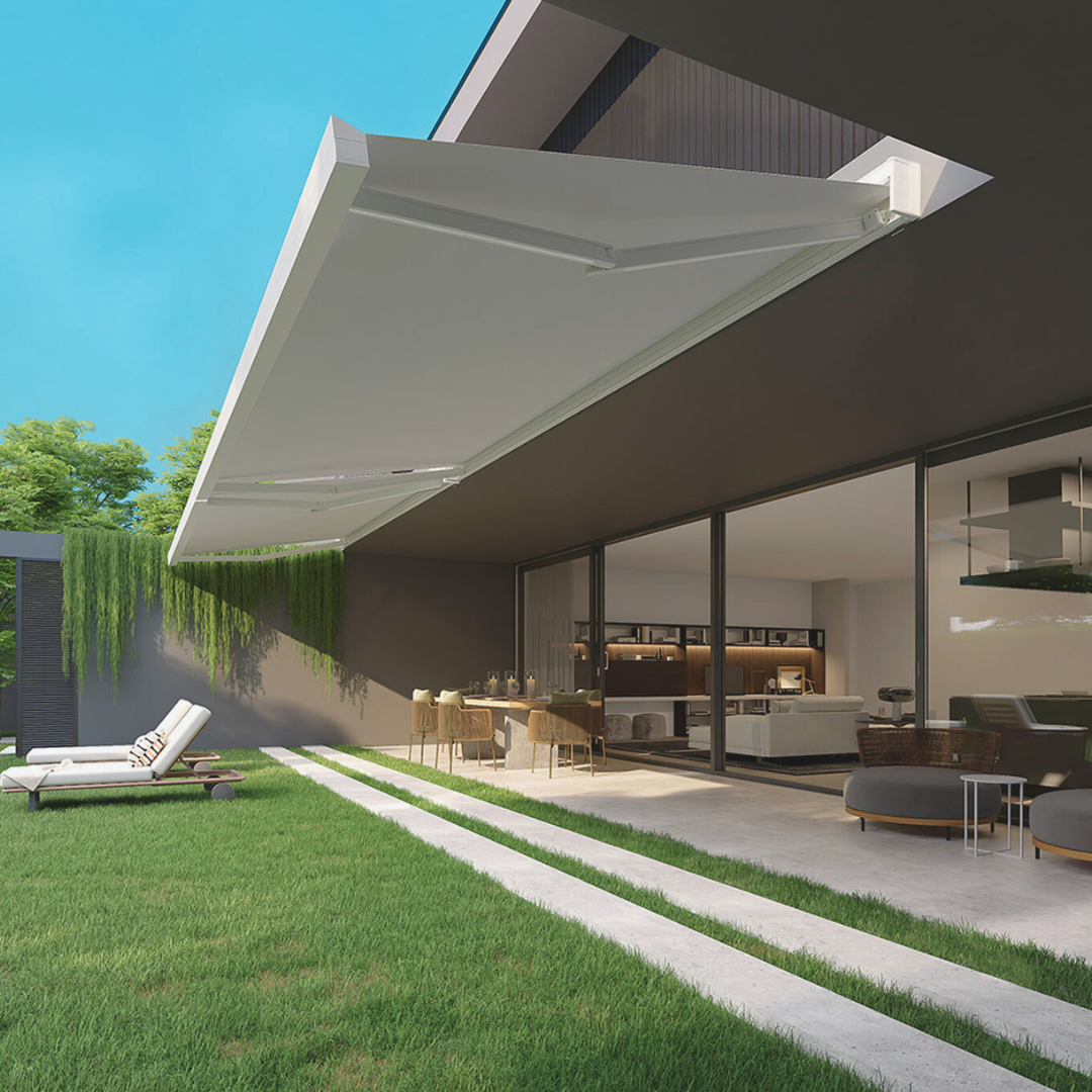 Qubica Awning