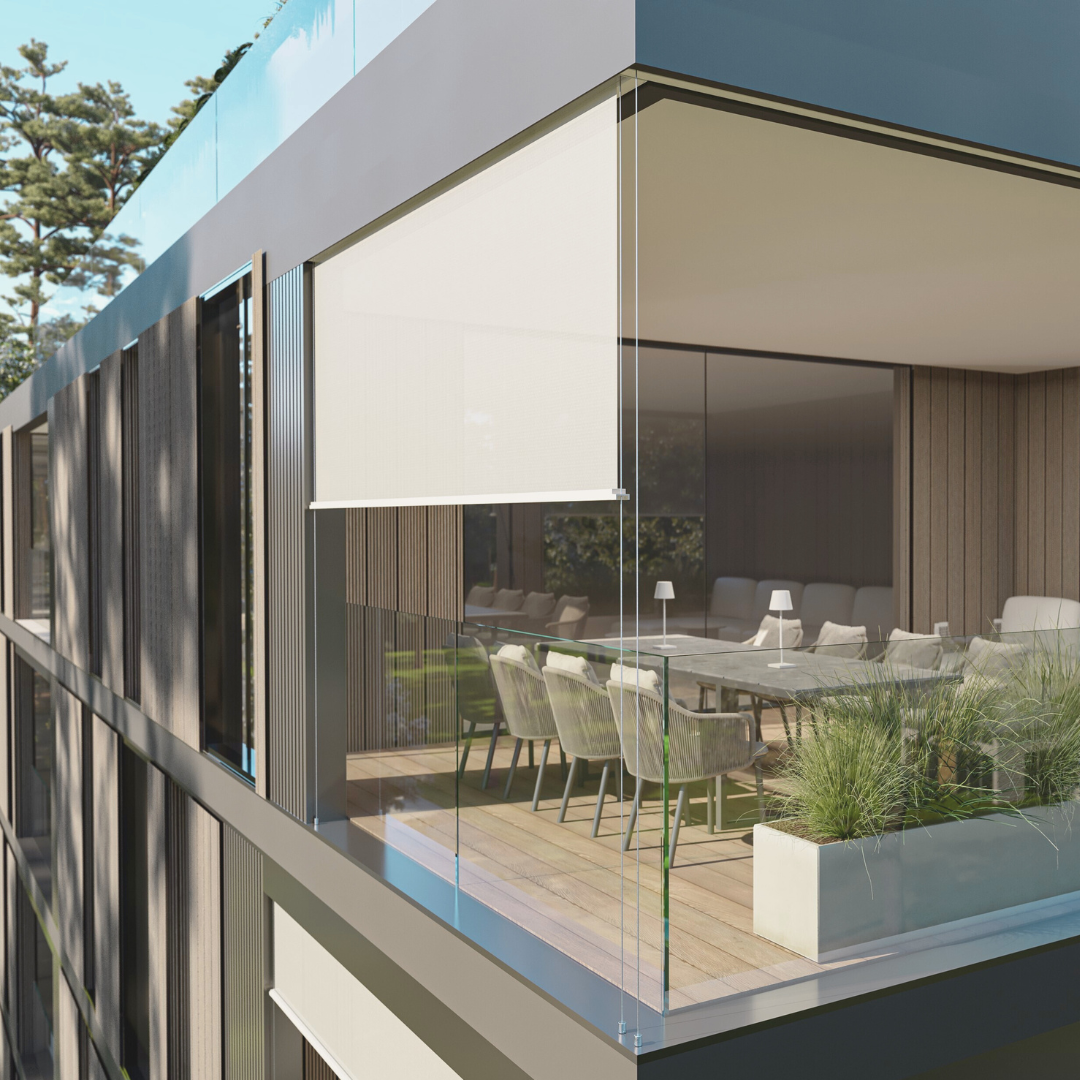 Vertical awning with steel cables
