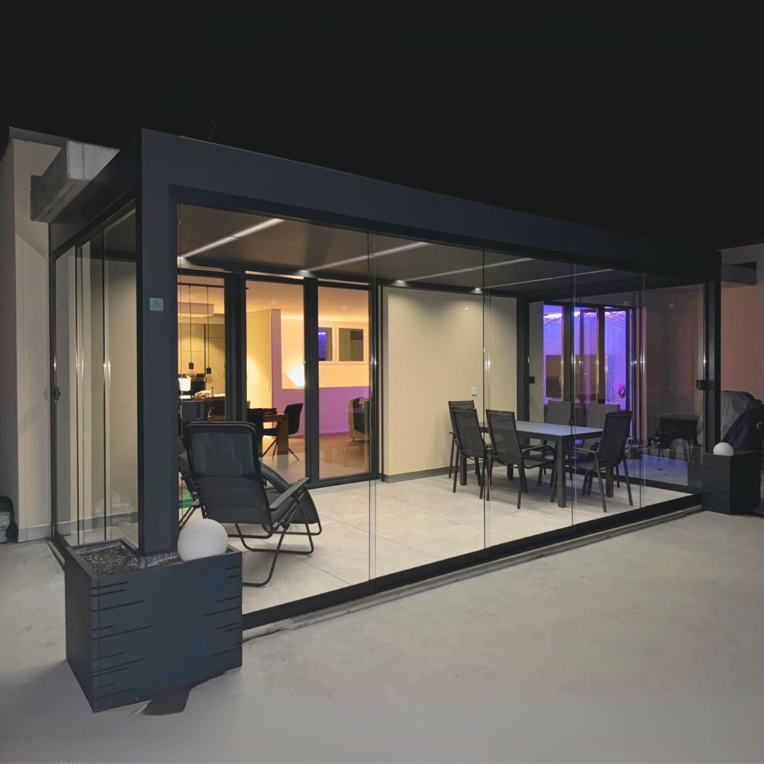 Eclectic waterproof and photovoltaic pergola