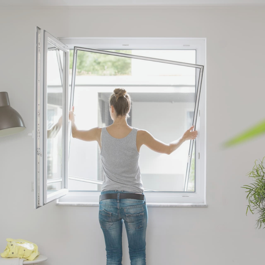 Fixed mosquito net for doors and windows
