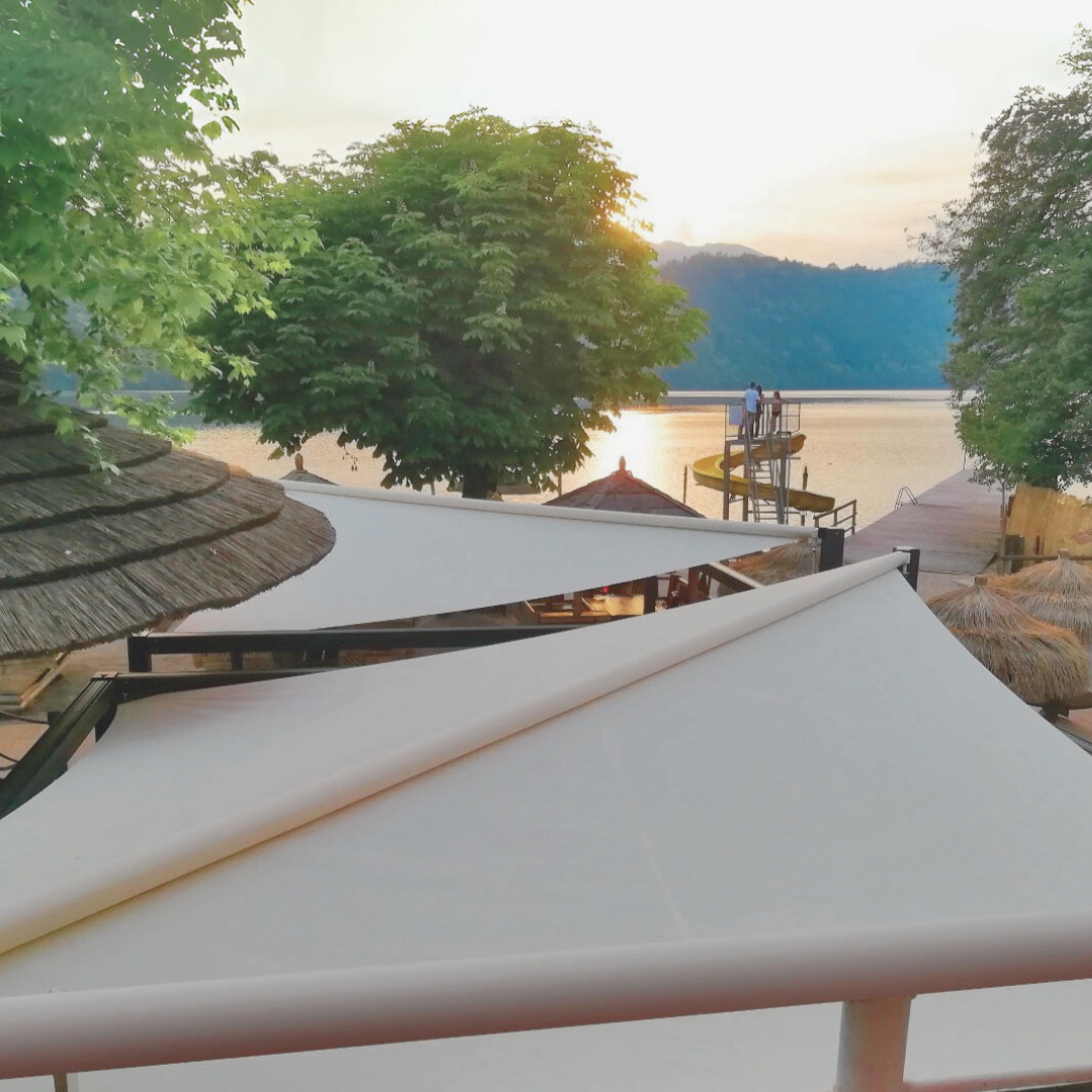 Shading Gazebo Vela