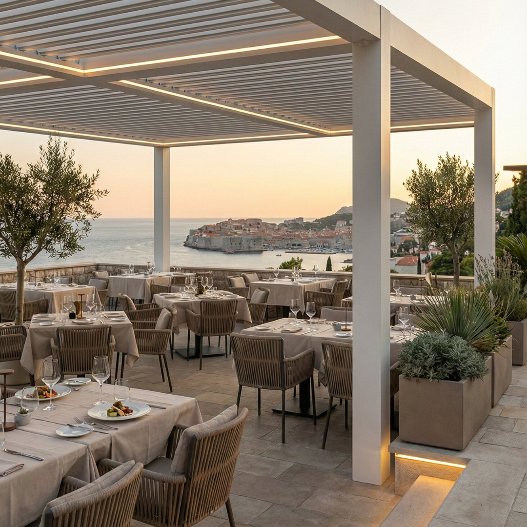 Eclissi – The bioclimatic pergola with adjustable blades to enjoy the outdoors, in every season