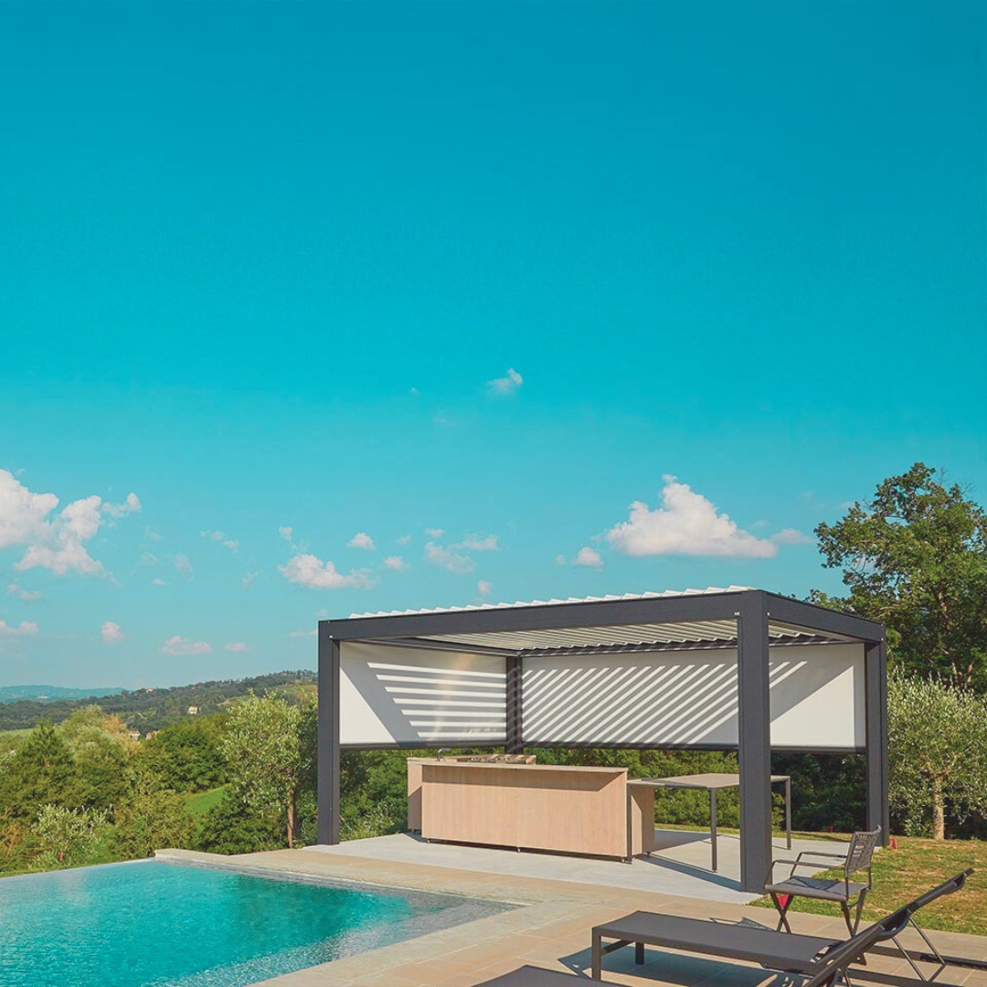 Eclissi – The bioclimatic pergola with adjustable blades to enjoy the outdoors, in every season