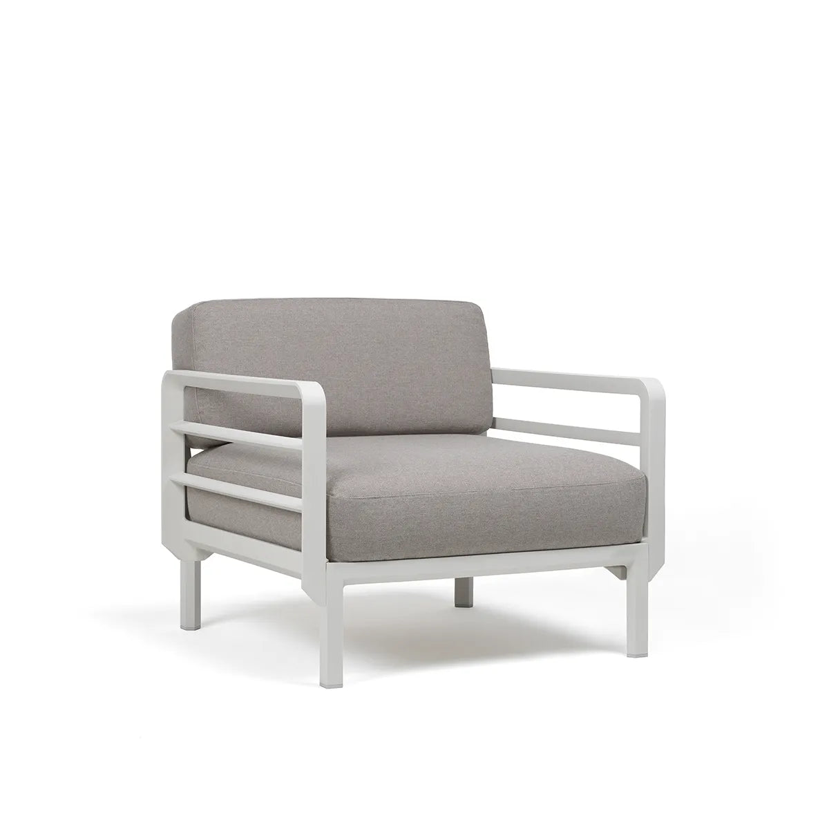 Maximo Armchair
