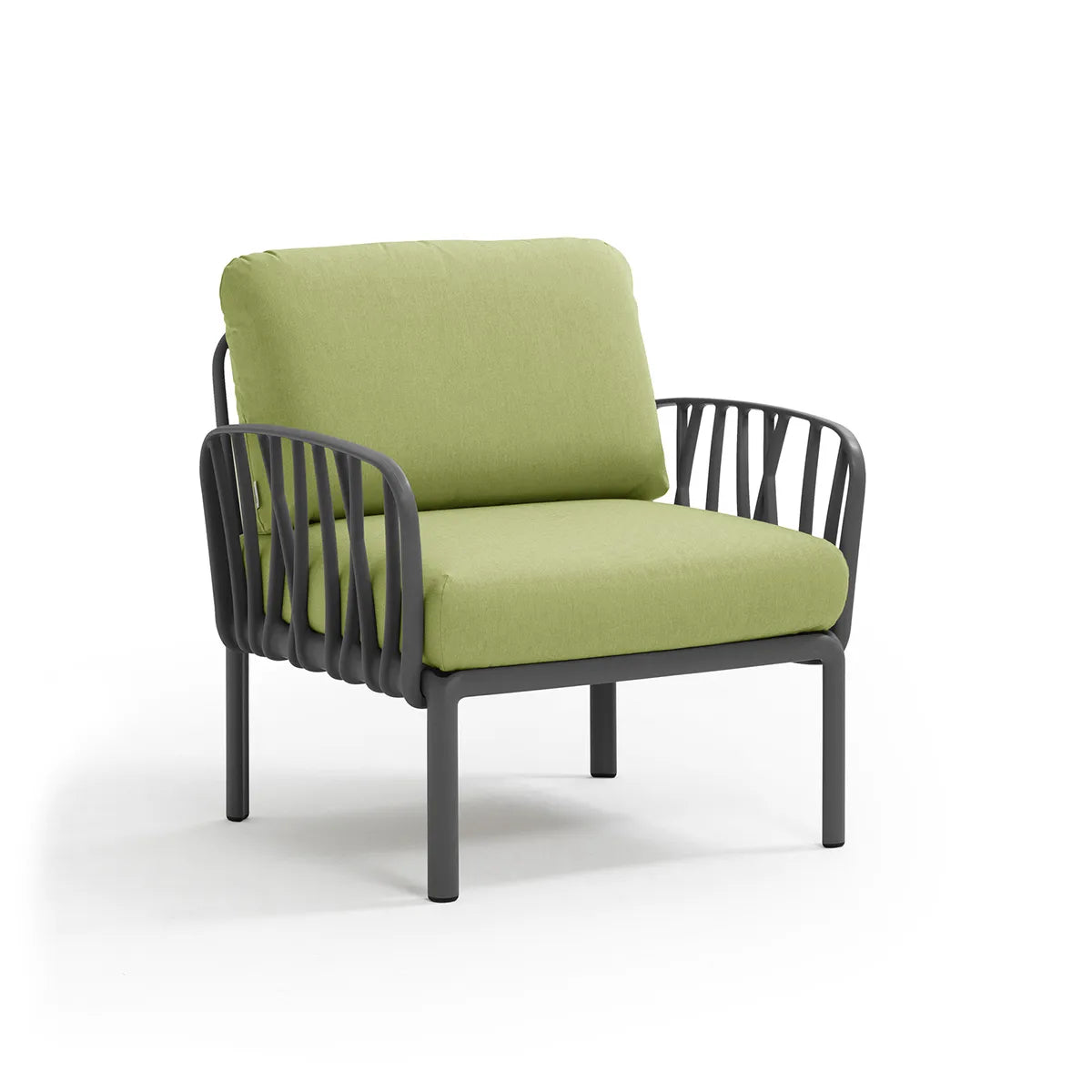 Komodo Armchair – Tailor-made for the comfort of Swiss homes