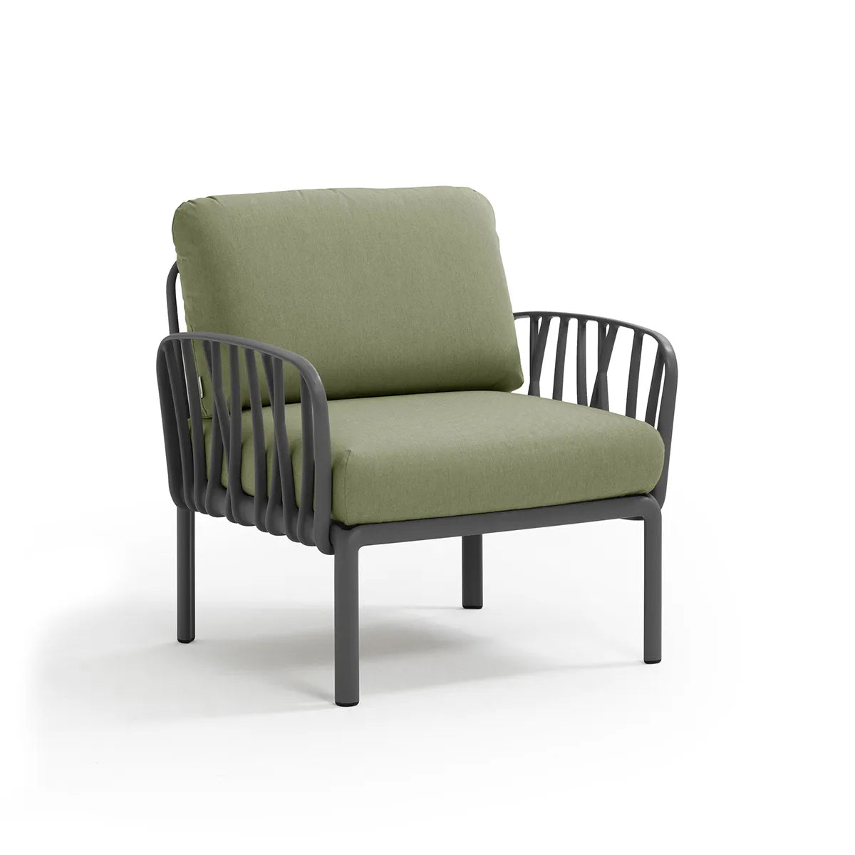 Komodo Armchair – Tailor-made for the comfort of Swiss homes