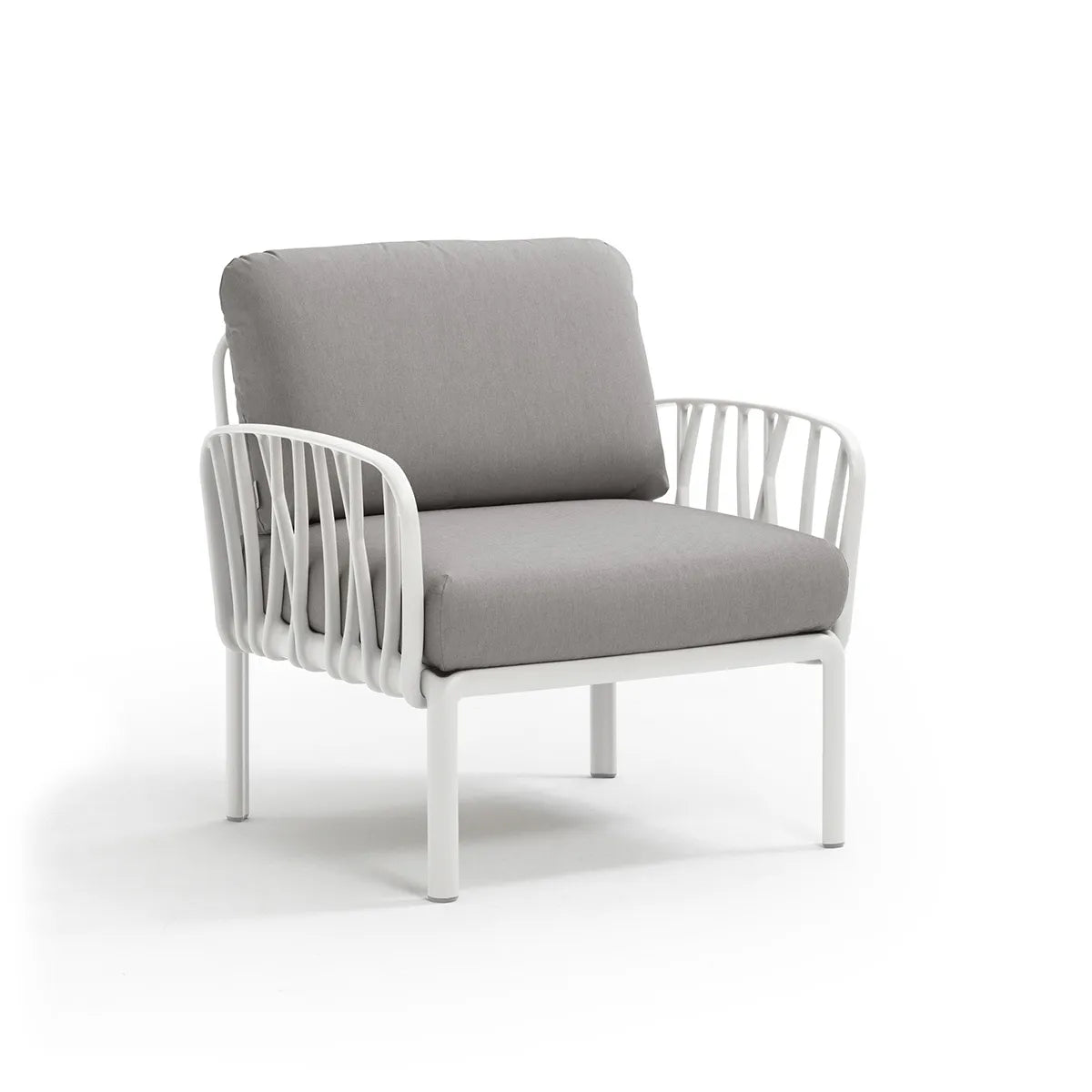 Komodo Armchair – Tailor-made for the comfort of Swiss homes