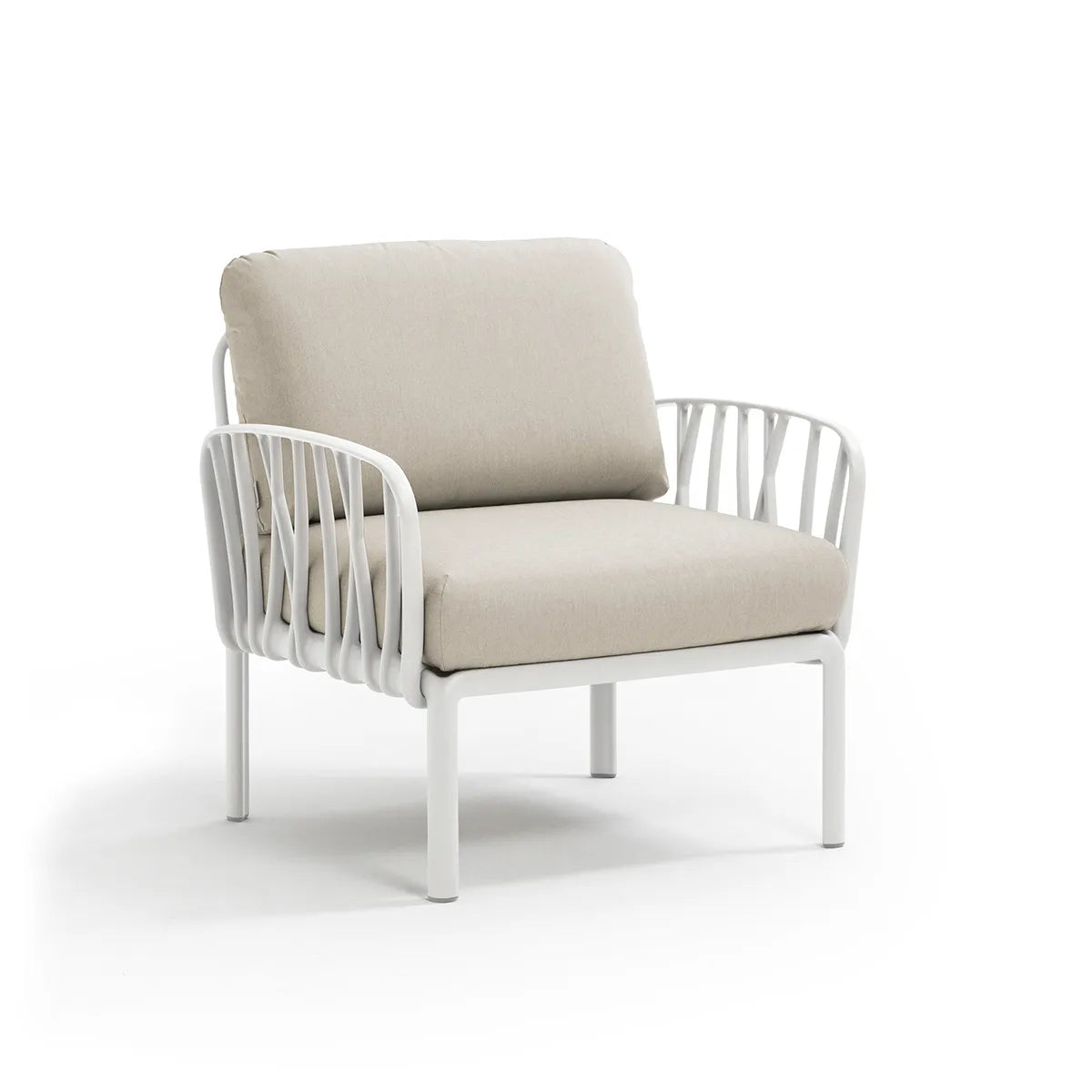 Komodo Armchair – Tailor-made for the comfort of Swiss homes